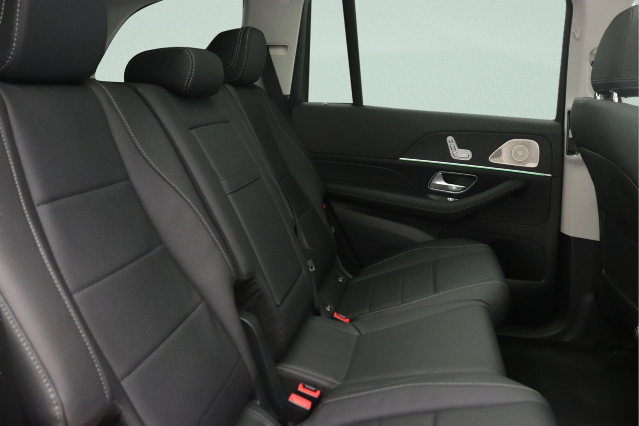 New 2026 Mercedes-Benz GLS 450 4MATIC image 12