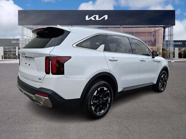 Used 2024 Kia Sorento S w/ Panoramic Sunroof Package AWD/4WD image 6