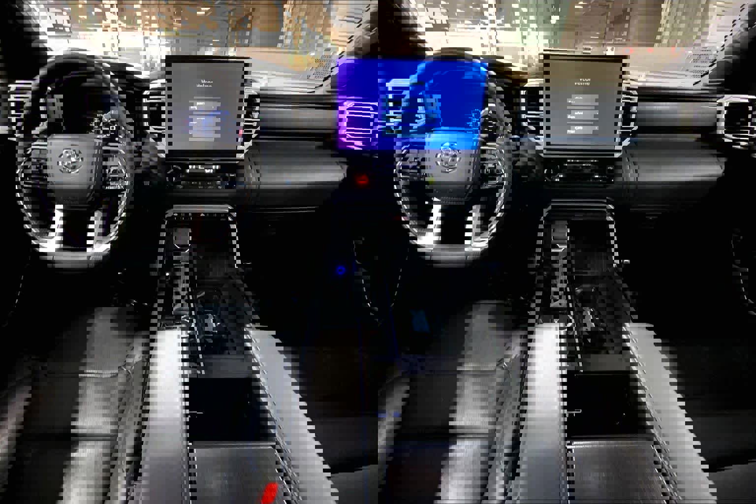 Used 2025 Toyota Tundra Platinum image 16