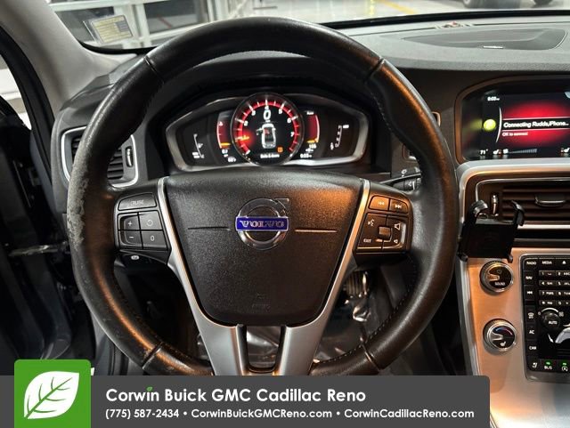 Used 2017 Volvo S60 T5 Dynamic AWD/4WD image 17