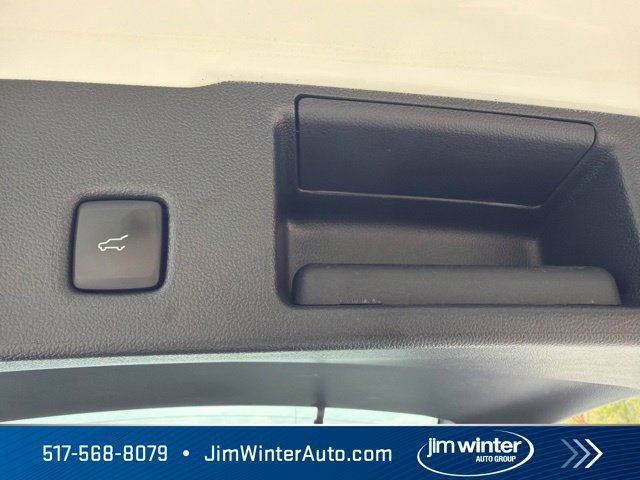 Used 2022 Ford Escape Titanium AWD/4WD image 19
