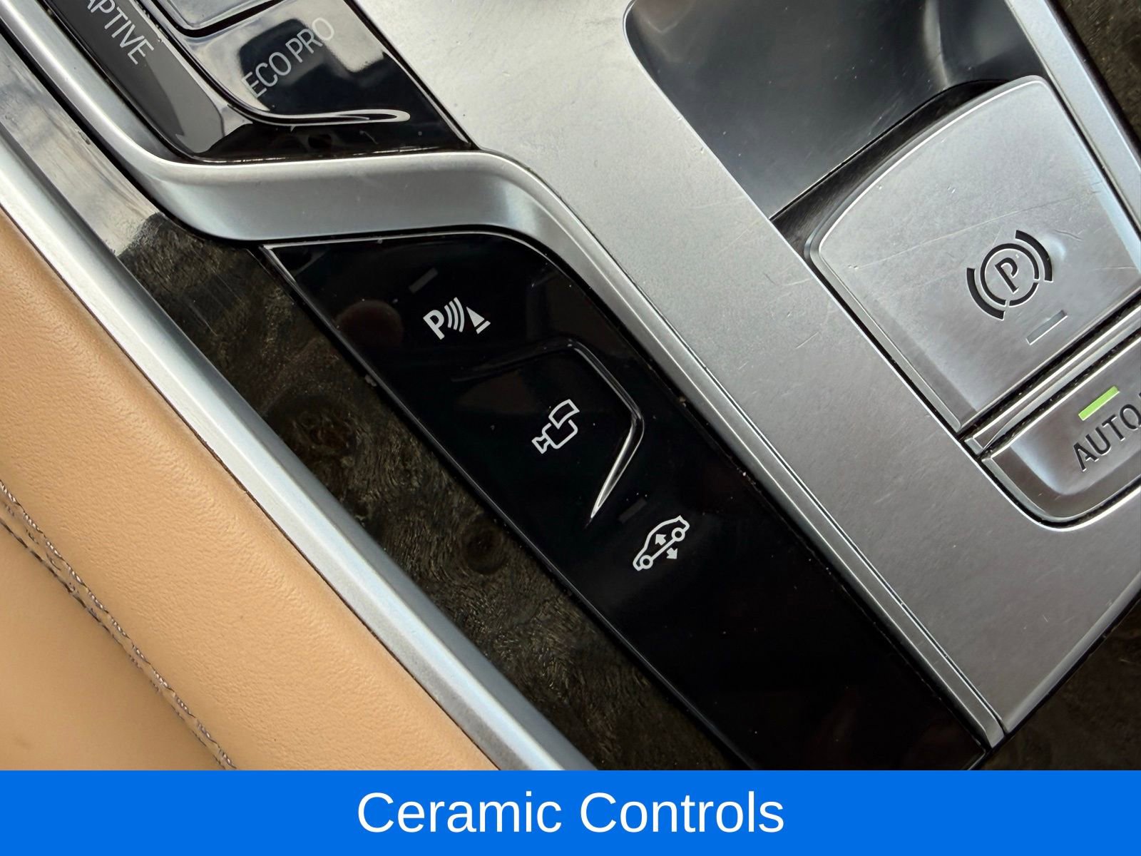 Used 2021 BMW 750i xDrive w/ Executive Package image 35