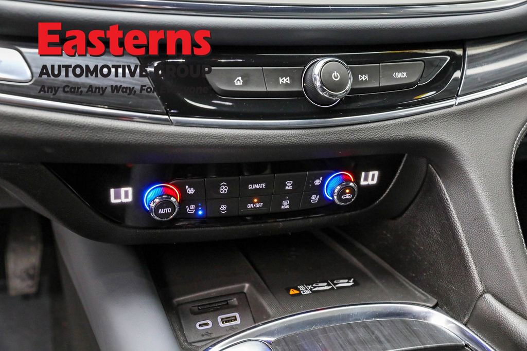 Used 2024 Buick Enclave Premium image 20