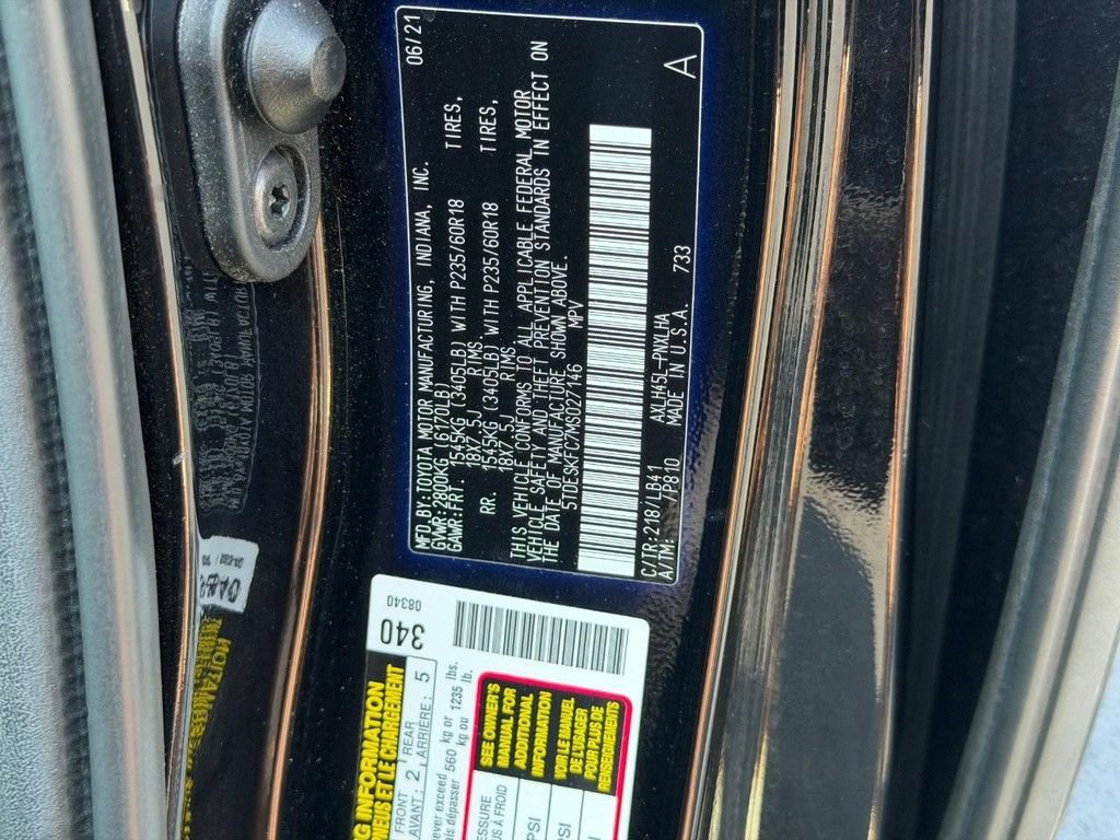 Certified 2021 Toyota Sienna Platinum AWD/4WD image 26