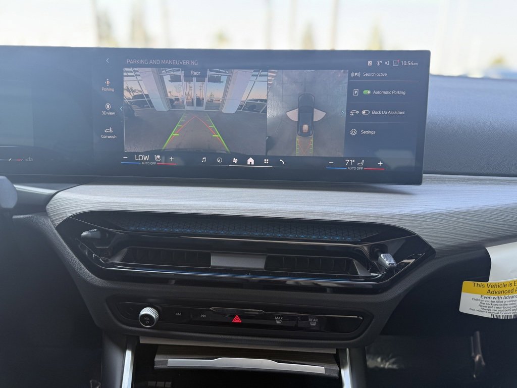 Used 2025 BMW 430i Coupe w/ Convenience Package image 17