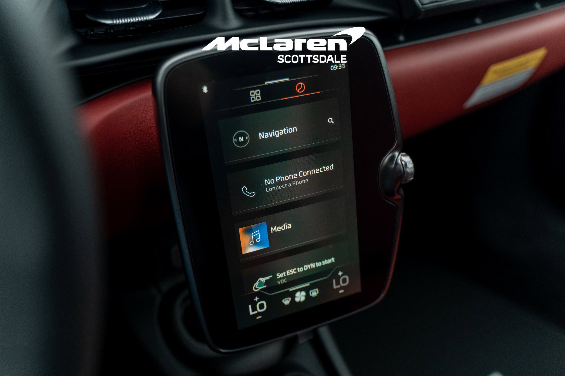 New 2026 McLaren Artura image 28