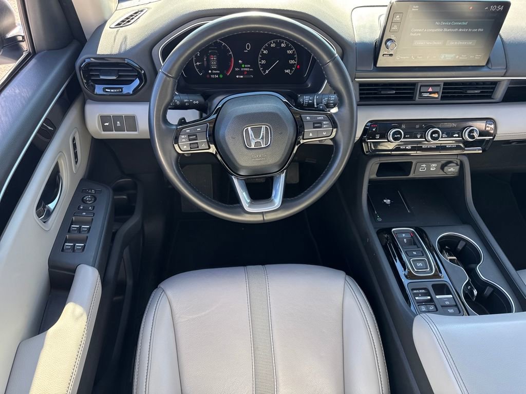 Used 2024 Honda Pilot Touring image 17