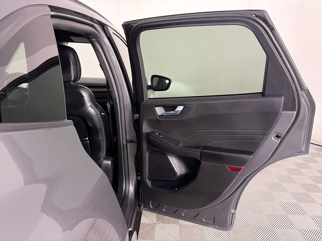 Certified 2024 Ford Escape ST-Line AWD/4WD image 28