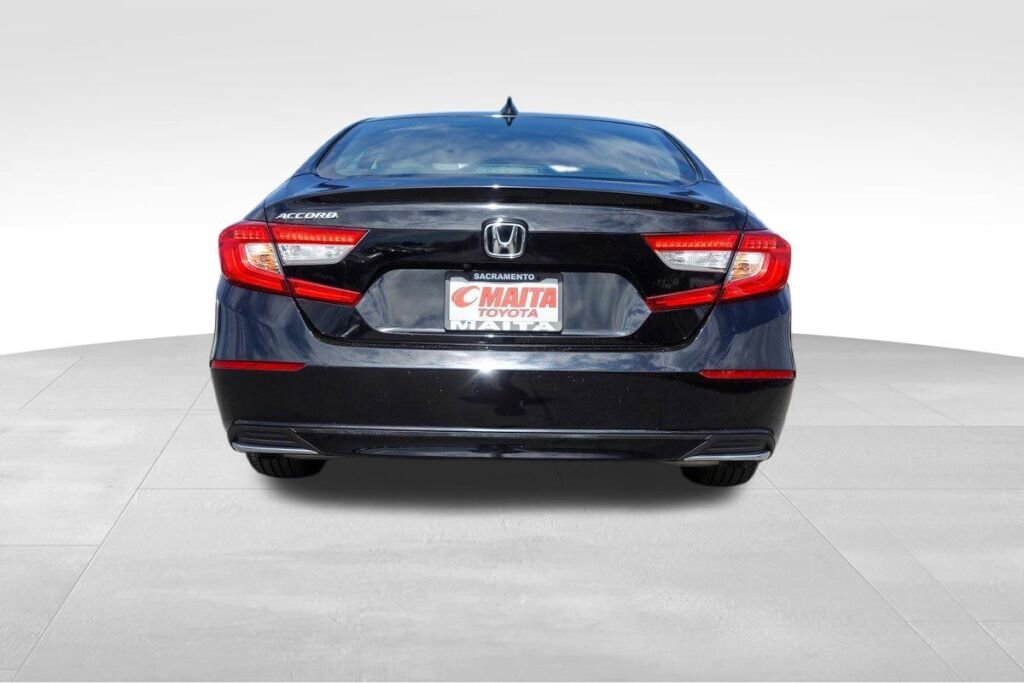 Used 2020 Honda Accord LX image 4