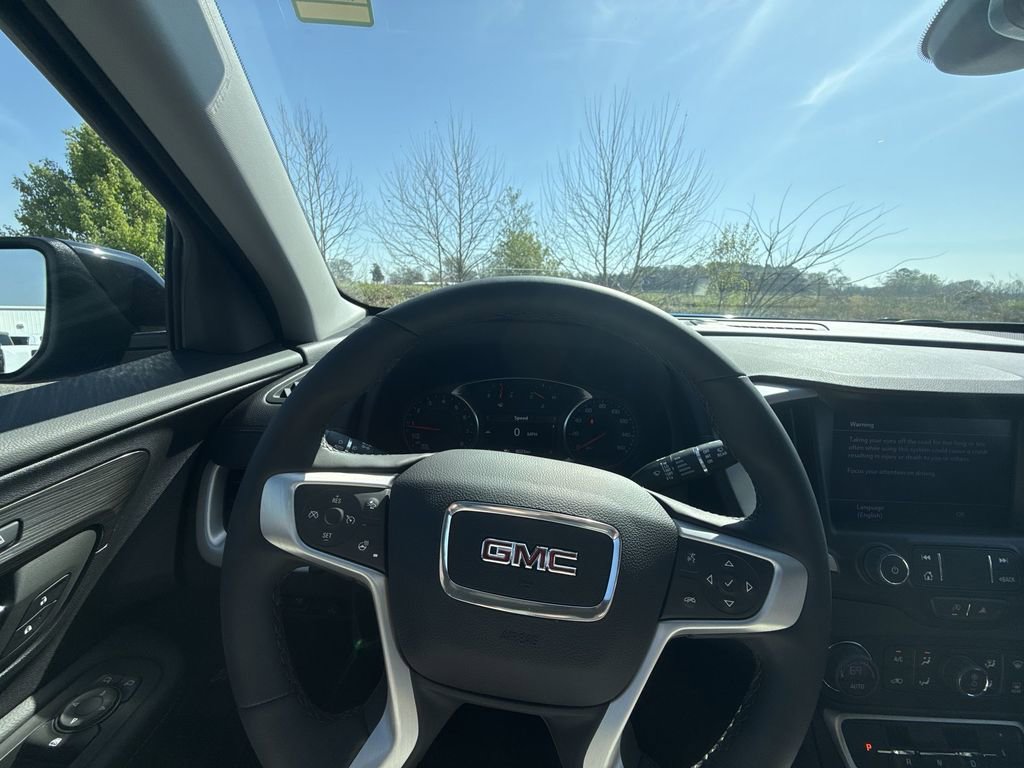 Certified 2024 GMC Terrain SLT w/ Tech Package image 17