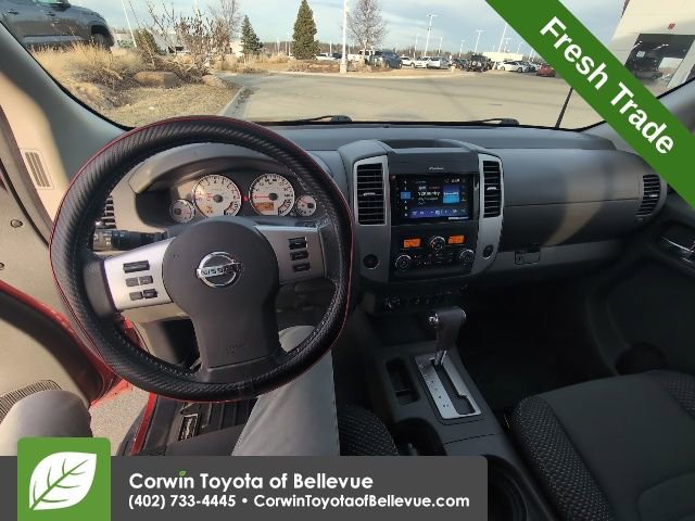 Used 2019 Nissan Frontier PRO-4X image 12