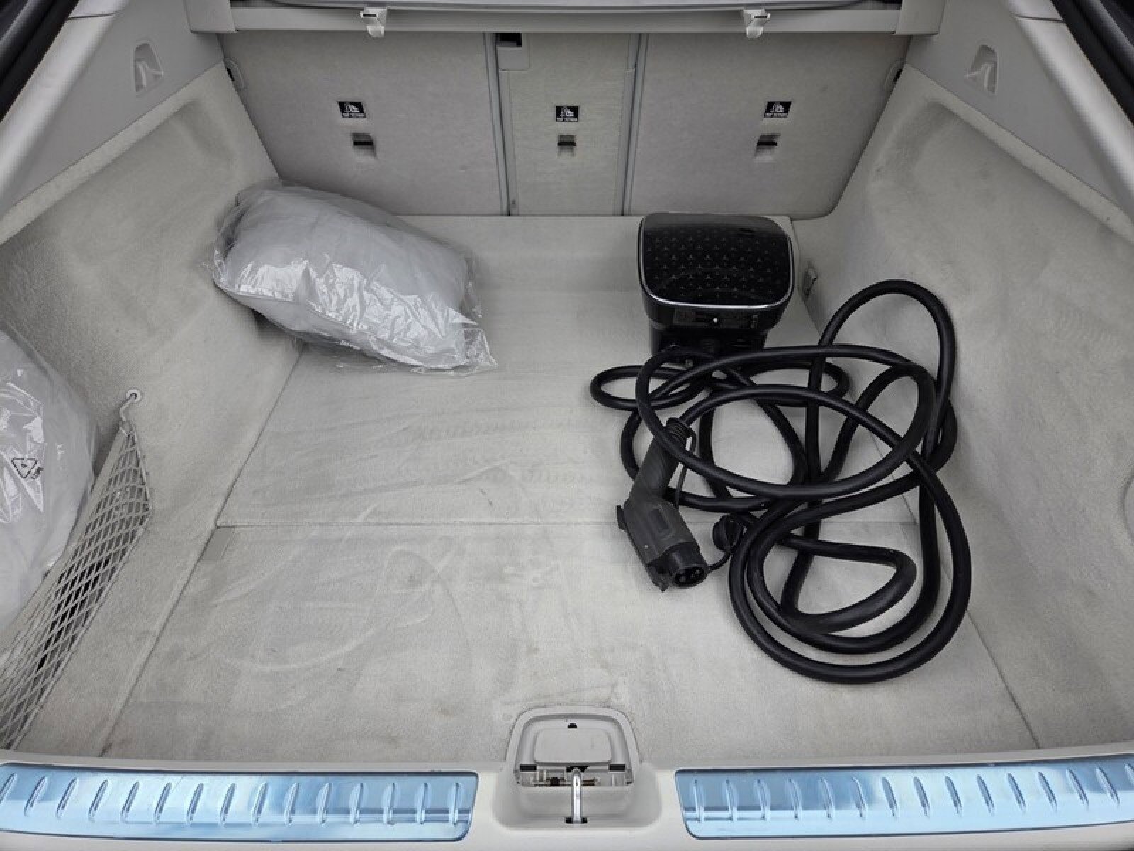 Certified 2023 Mercedes-Benz EQS 450+ 4MATIC Sedan image 15