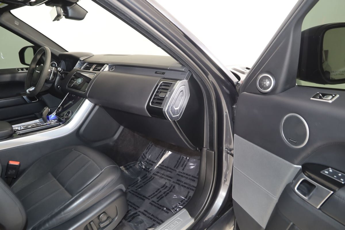 Used 2020 Land Rover Range Rover Sport HST AWD/4WD image 45