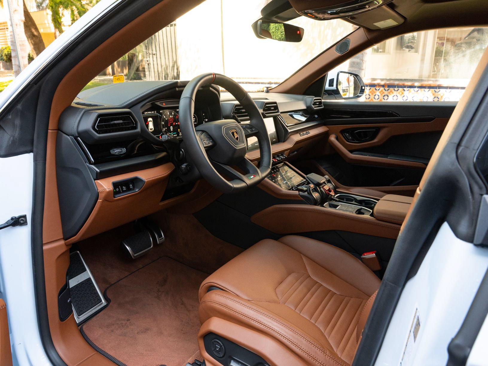 Used 2026 Lamborghini Urus S AWD/4WD image 34