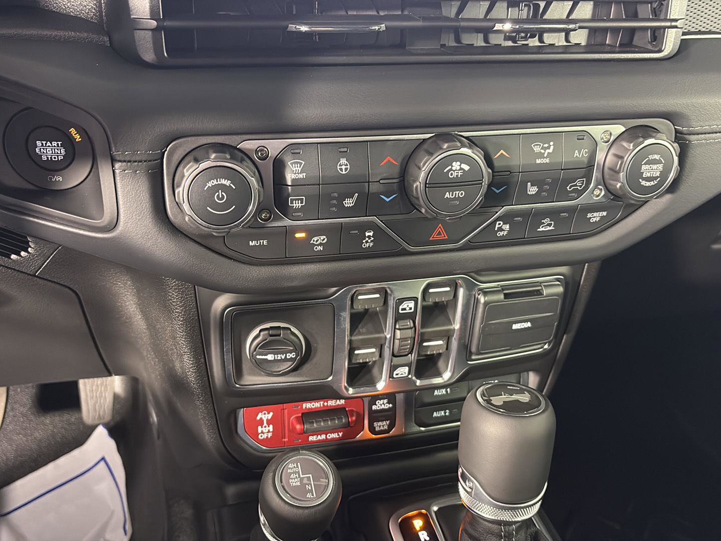 New 2026 Jeep Wrangler Unlimited Rubicon 392 image 14