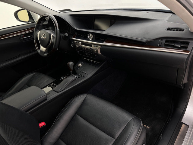 Used 2013 Lexus ES 350 w/ Luxury Pkg FWD image 13