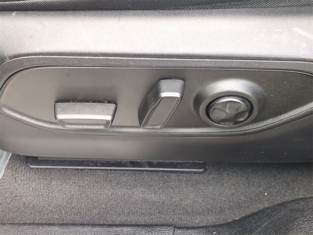 Certified 2021 Jeep Grand Cherokee L Overland image 21