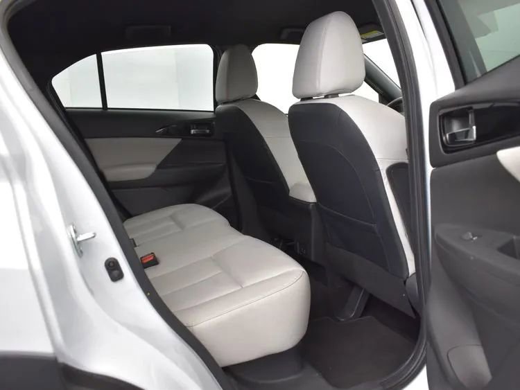 Used 2025 Mitsubishi Eclipse Cross SEL image 18