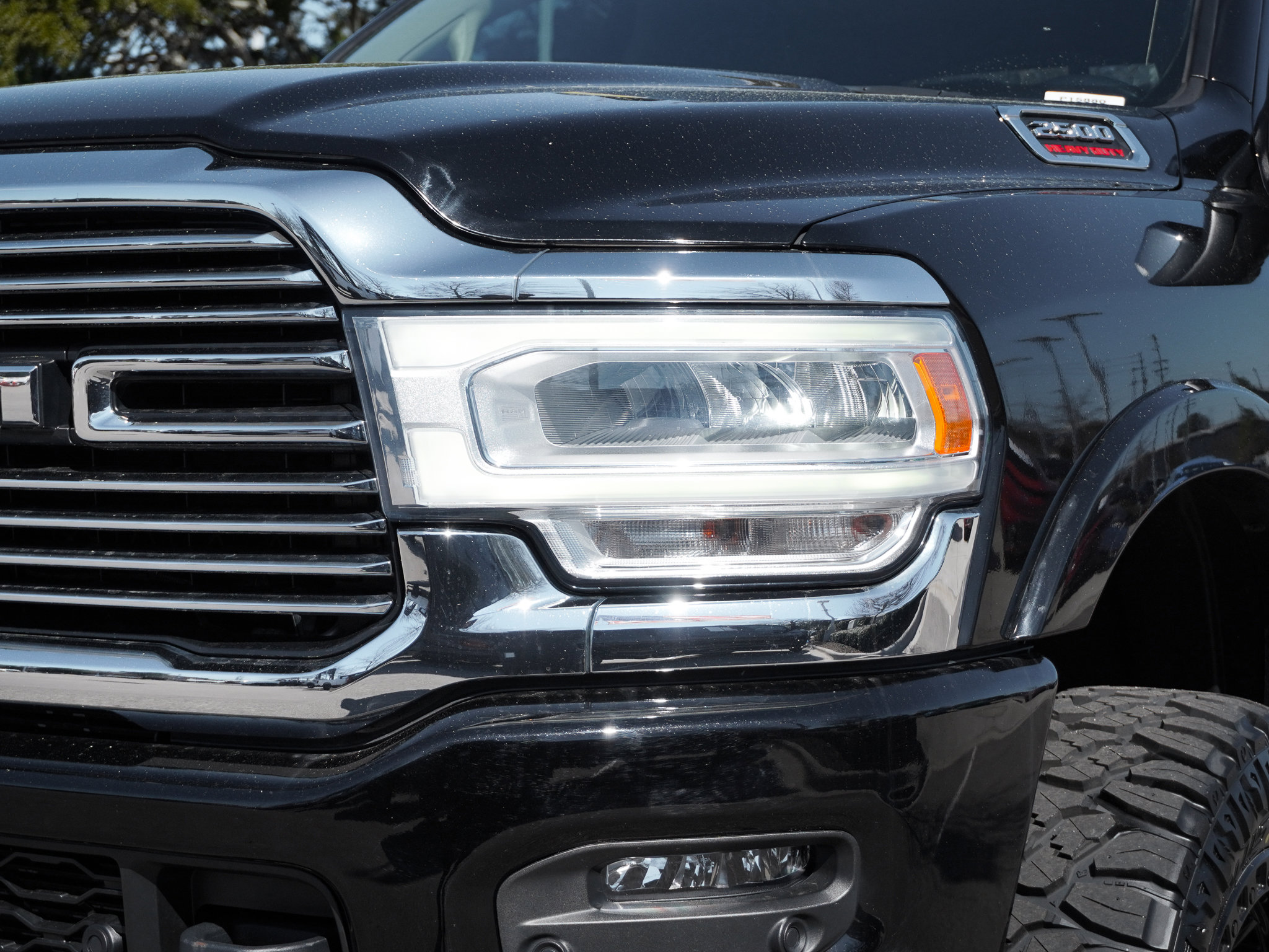 Used 2020 RAM 2500 Laramie AWD/4WD image 6