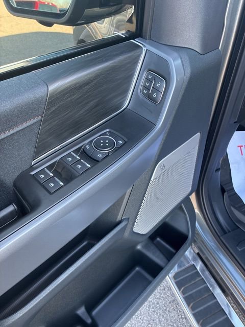 New 2025 Ford F150 Lariat w/ Equipment Group 501A Mid image 12