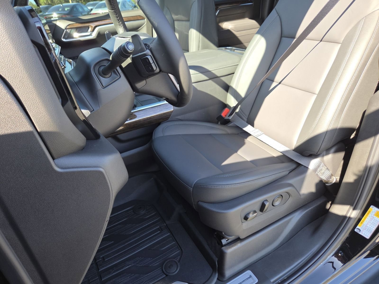 New 2026 GMC Sierra 1500 Elevation w/ Elevation Premium Package AWD/4WD image 30