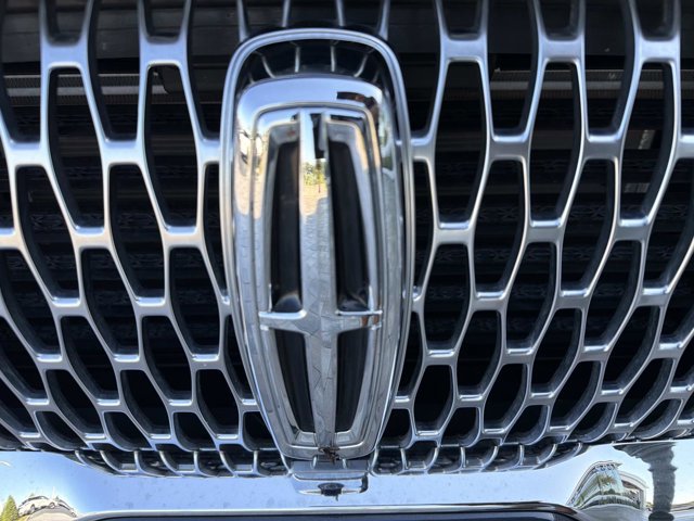 Certified 2022 Lincoln Aviator Reserve w/ Elements Package Plus RWD image 8