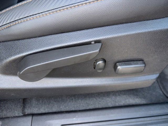 Used 2021 GMC Canyon AT4 w/ Driver Alert Package image 8