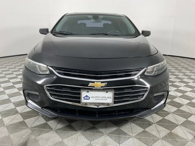 Used 2017 Chevrolet Malibu LT w/ Leather Package FWD image 14