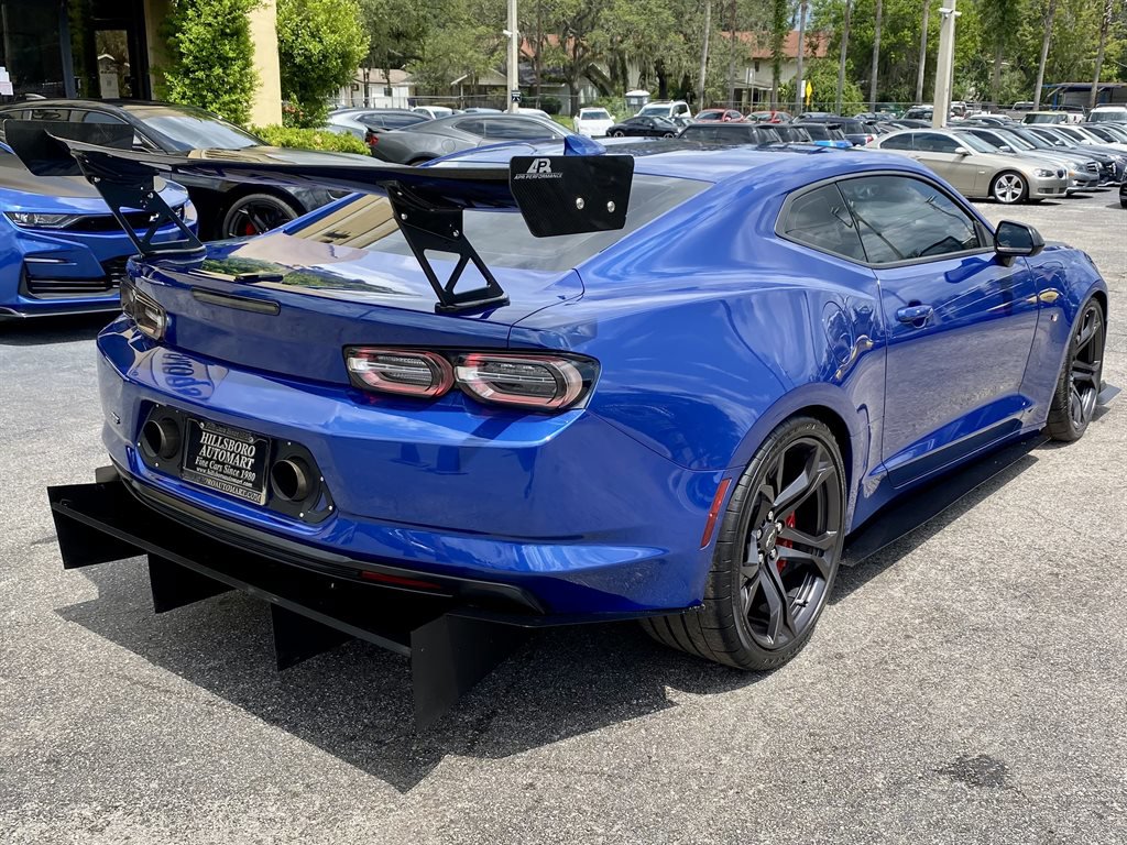 Used 2020 Chevrolet Camaro SS image 15