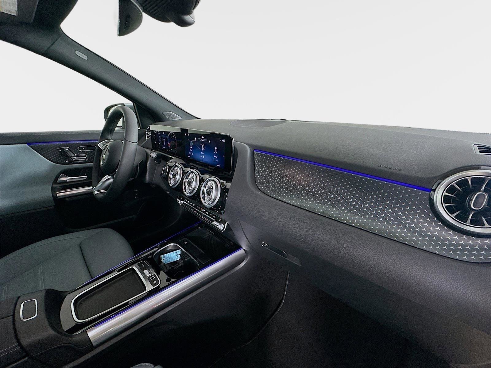 Used 2026 Mercedes-Benz GLA 250 4MATIC image 39