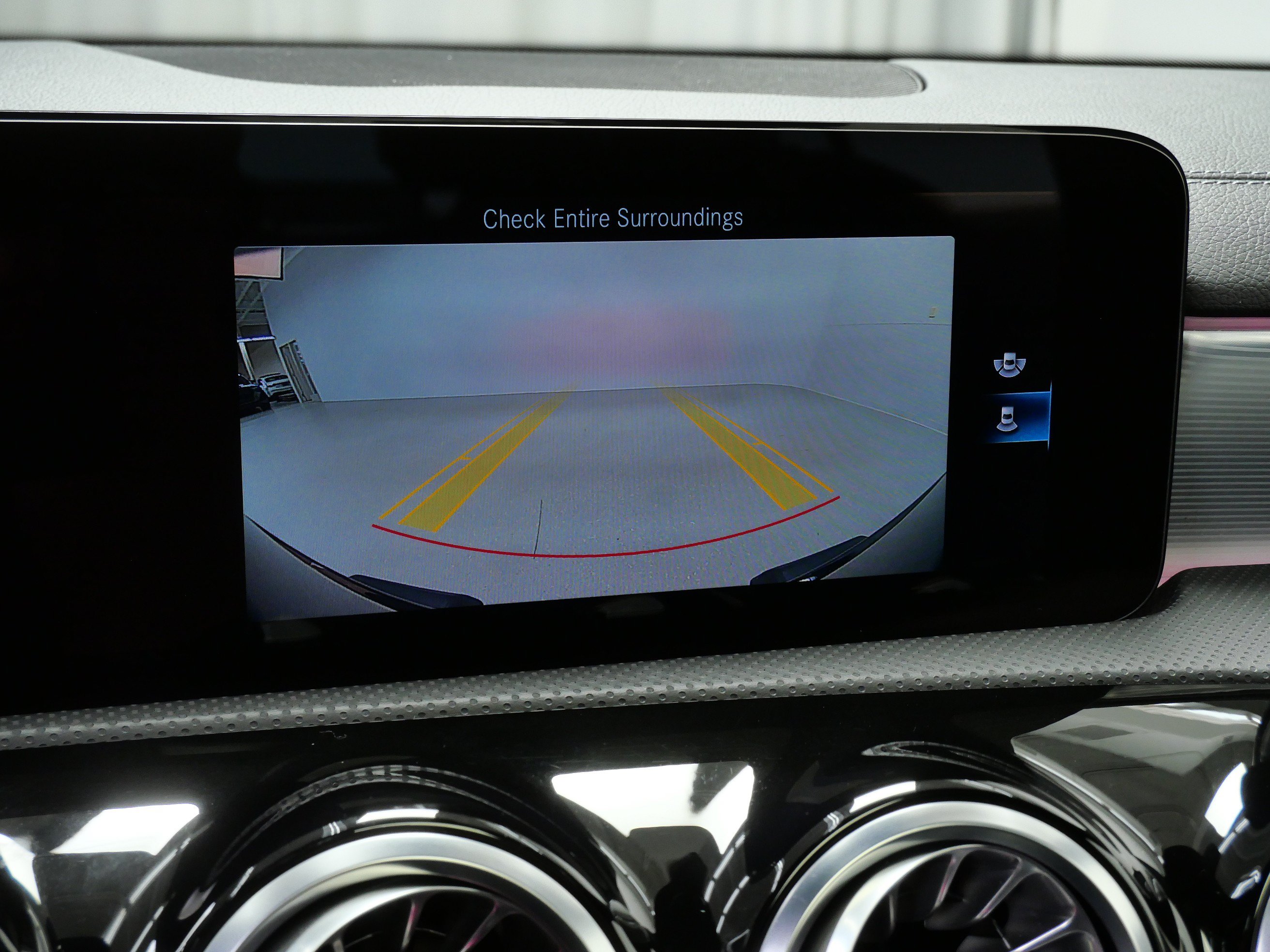 Certified 2022 Mercedes-Benz CLA 250 4MATIC w/ Premium Package Lite image 27