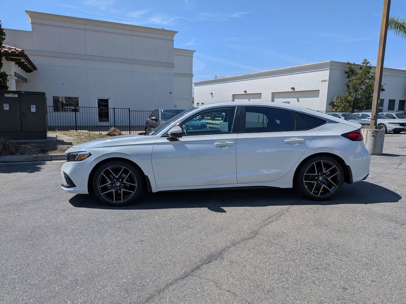 Used 2024 Honda Civic Sport Touring image 2