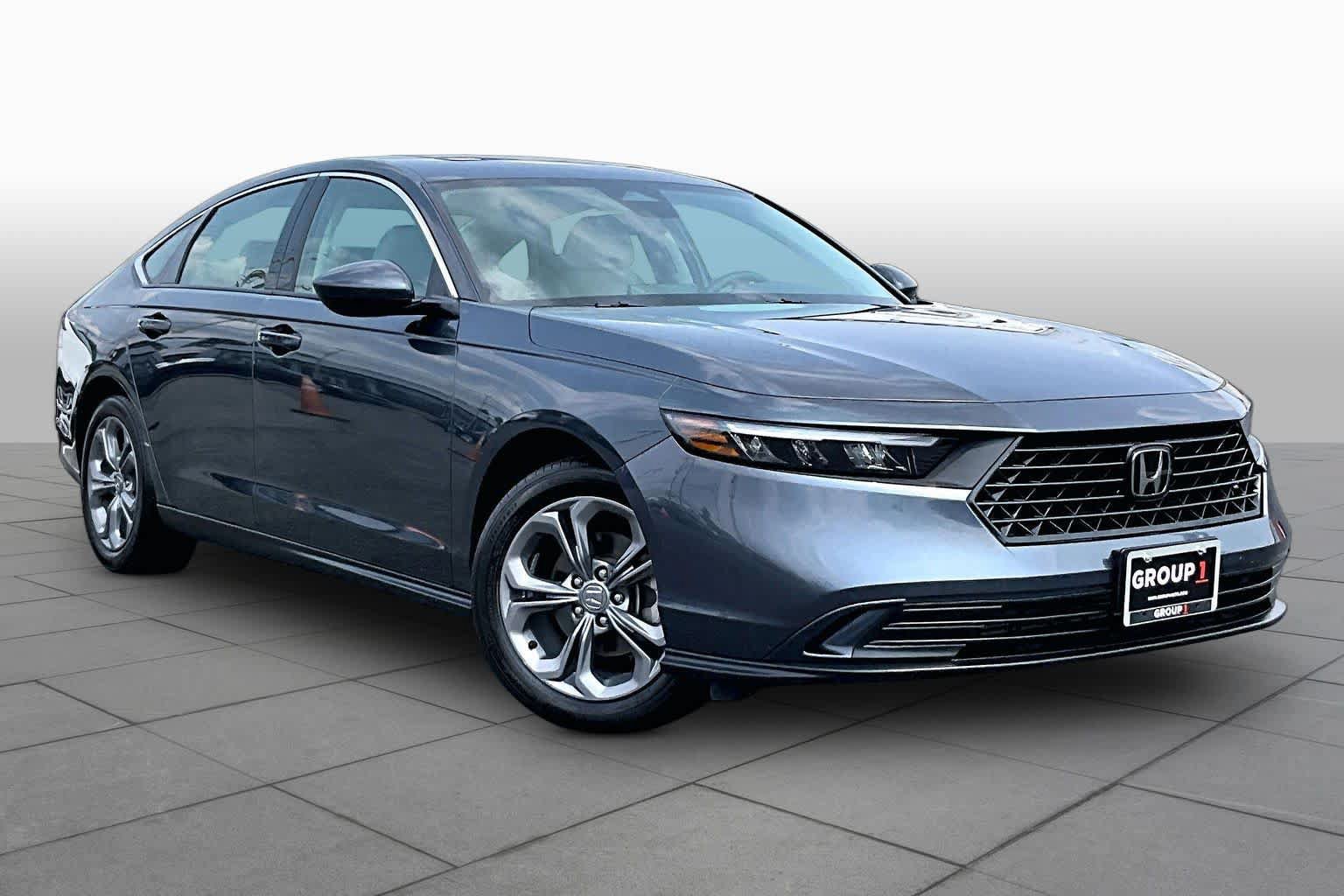 Used 2024 Honda Accord EX image 3