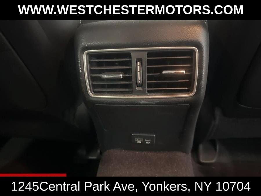 Used 2022 INFINITI Q50 Luxe w/ Cargo Package AWD/4WD image 23