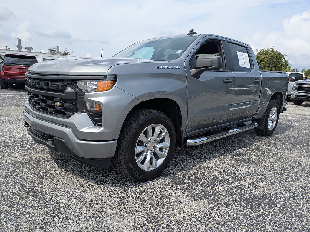Certified 2026 Chevrolet Silverado 1500 Custom RWD image 8