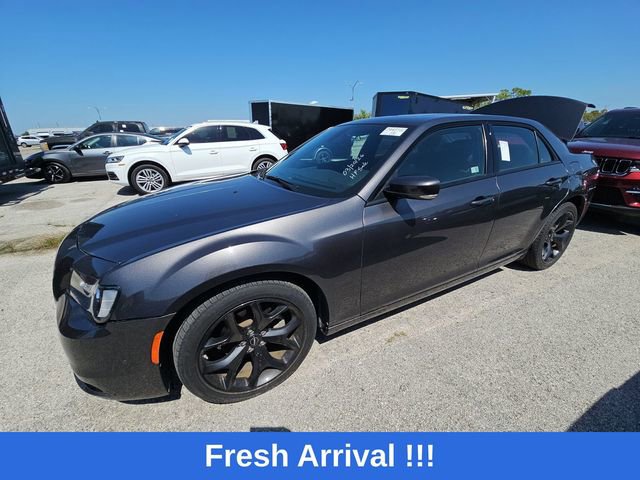 Used 2023 Chrysler 300 S image 1