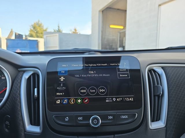 Used 2024 Chevrolet Malibu LT image 8