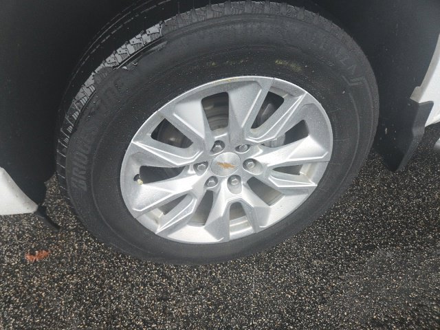 Used 2025 Chevrolet Silverado 1500 Custom RWD image 9
