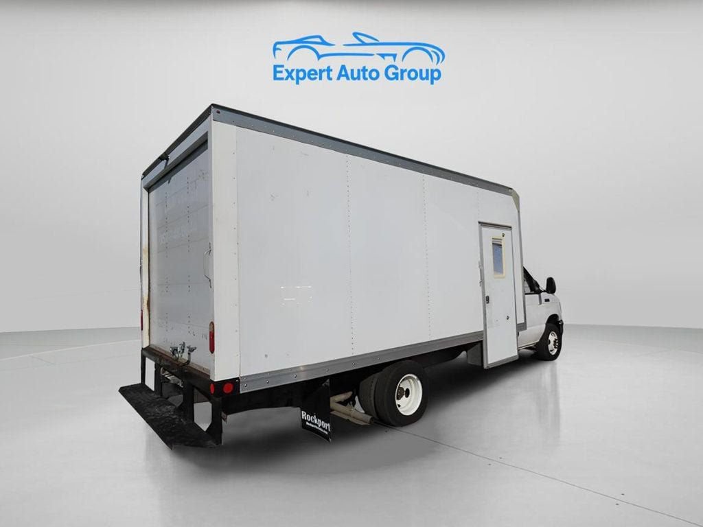 Used 2017 Ford E-450 and Econoline 450 Super Duty w/ Power Windows & Locks Group RWD image 5