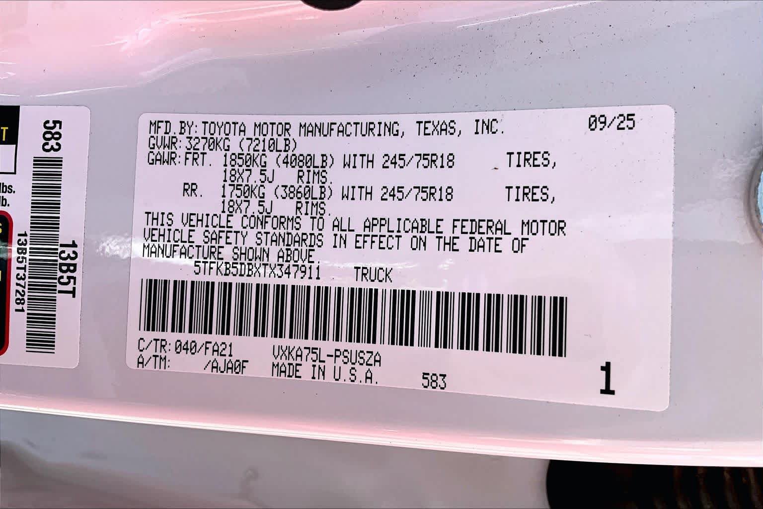 Used 2026 Toyota Tundra SR AWD/4WD image 34