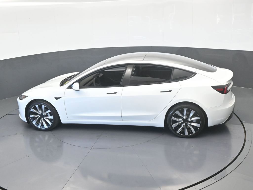 Used 2024 Tesla Model 3 Standard Range image 46