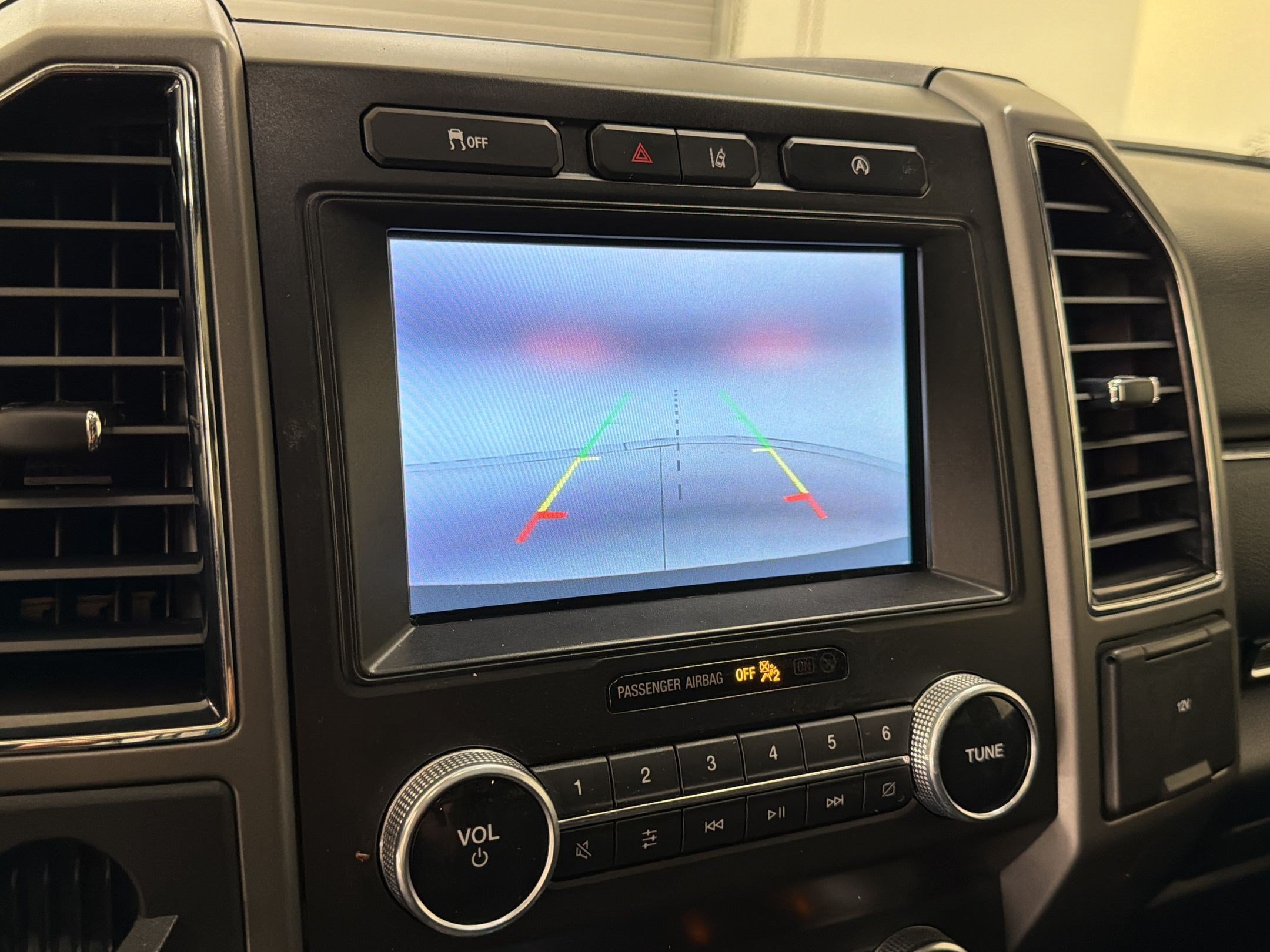 Used 2021 Ford Expedition Max XLT RWD image 21