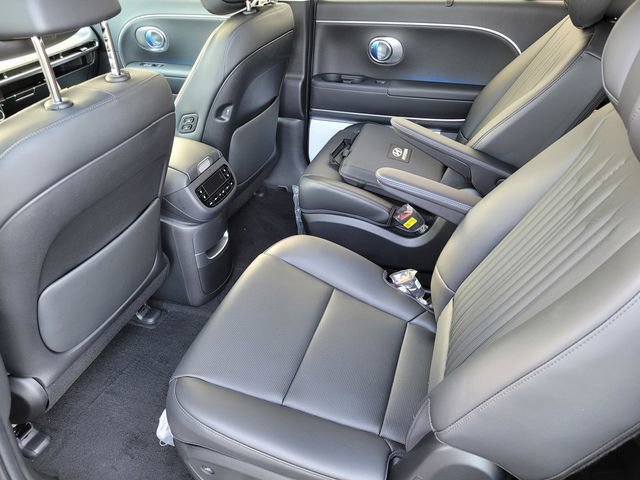 New 2026 Hyundai Ioniq 9 Calligraphy image 16