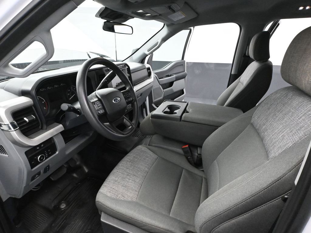 Used 2024 Ford F350 XLT w/ FX4 Off-Road Package image 22