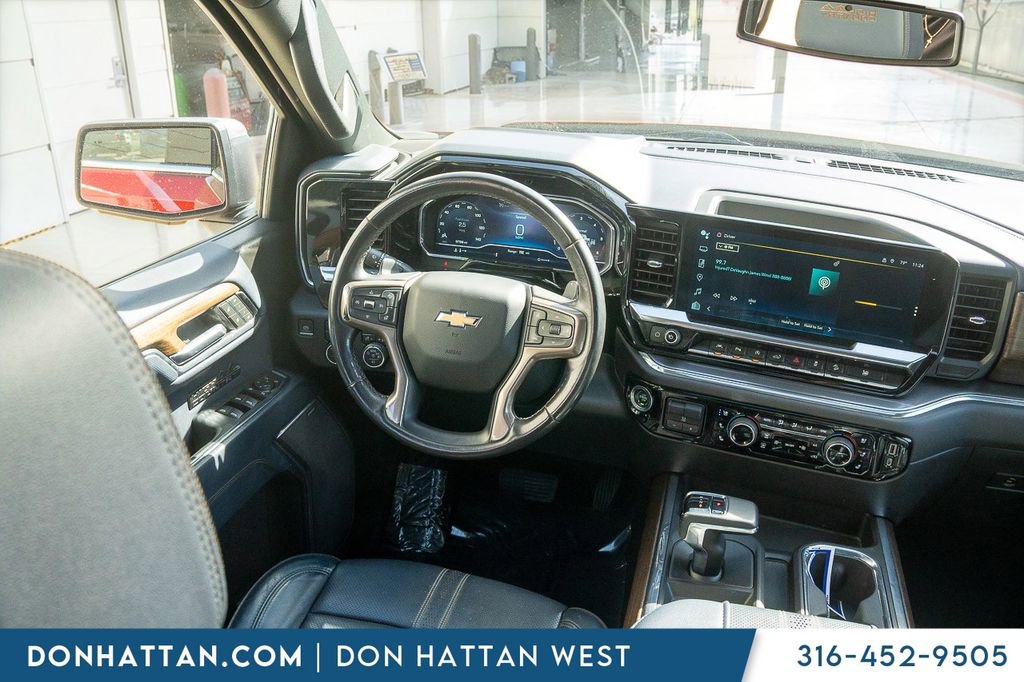 Used 2023 Chevrolet Silverado 1500 High Country w/ Z71 Off-Road Package image 15