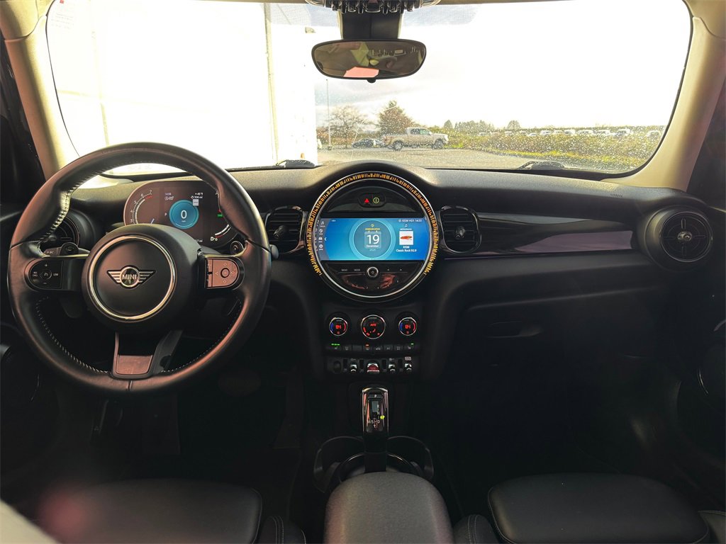 Used 2022 MINI Cooper S image 12