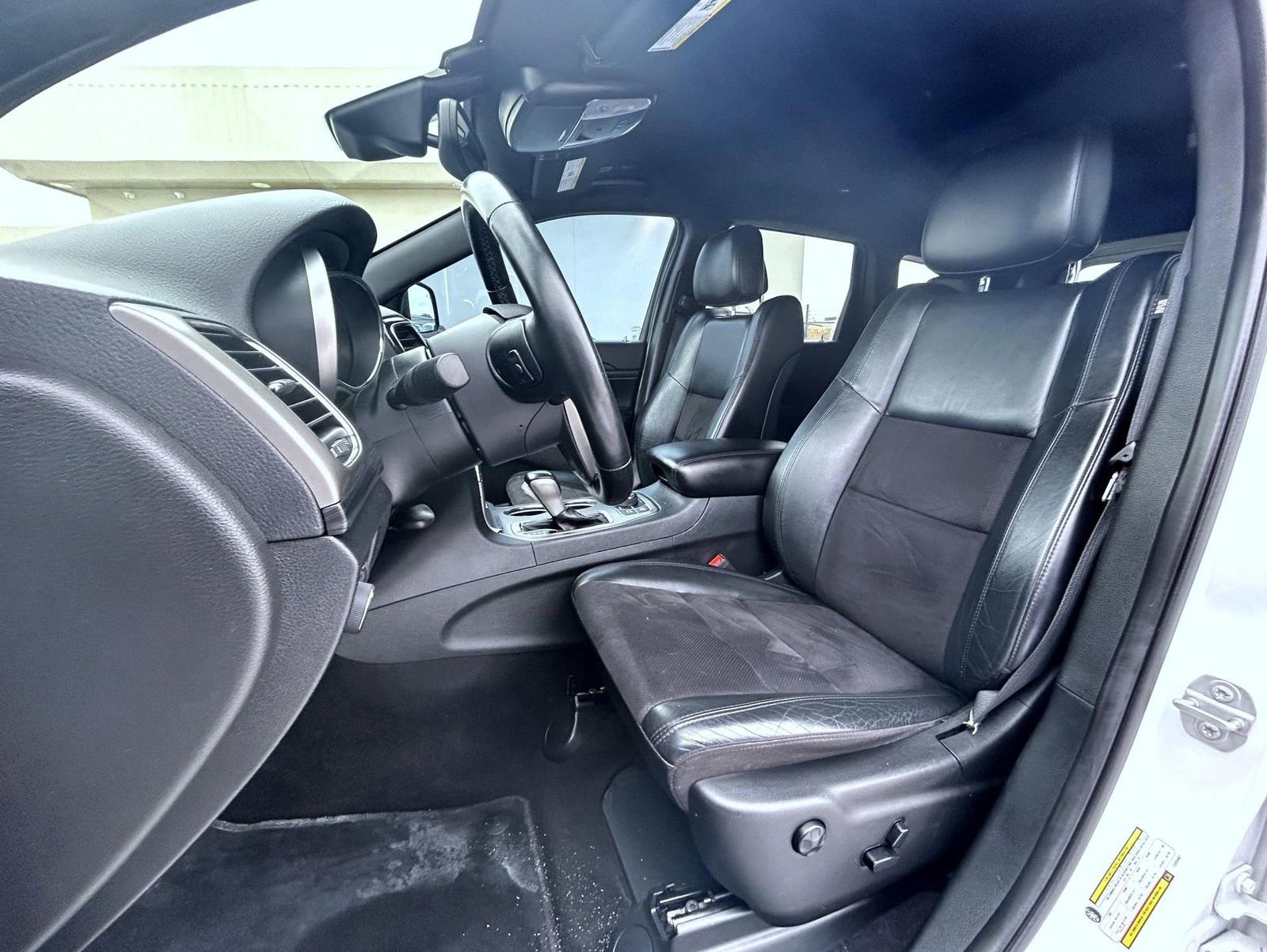 Used 2020 Jeep Grand Cherokee Altitude image 10