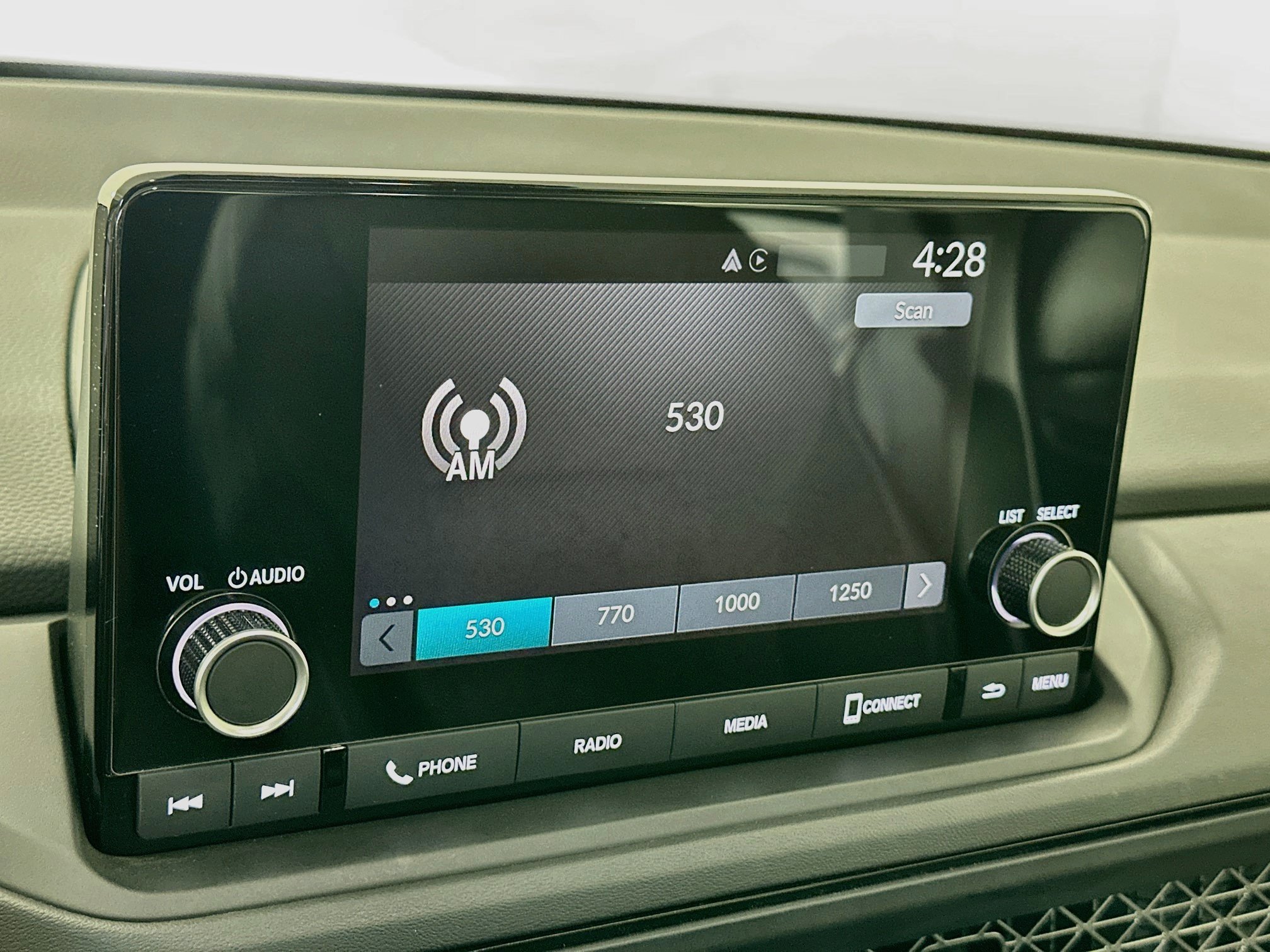Used 2024 Honda Accord EX image 19