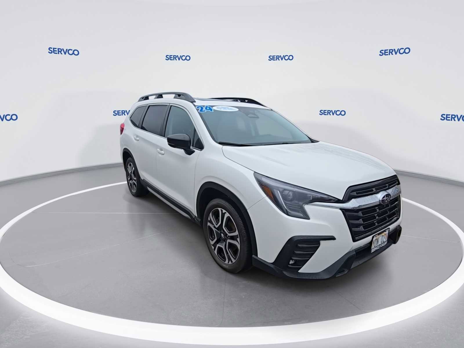 Used 2024 Subaru Ascent Limited w/ Technology Package AWD/4WD image 2