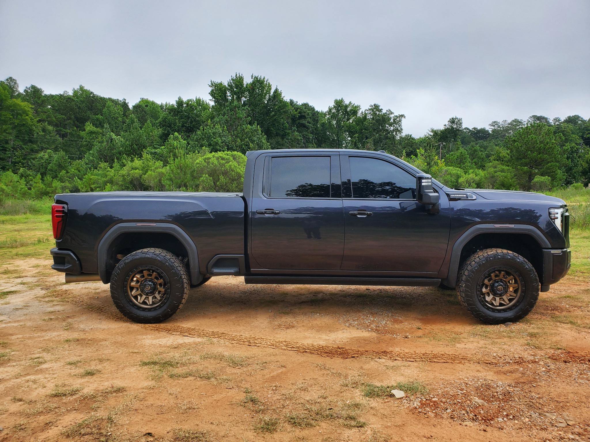Used 2025 GMC Sierra 2500 Denali Ultimate AWD/4WD image 19